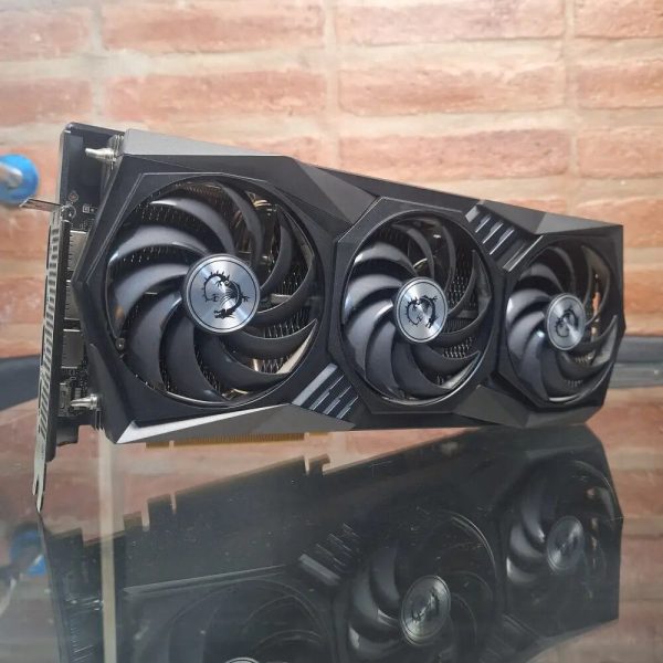 GeForce MSI RTX 3070 ti Gaming X Trio 8gb (Usada sin caja)
